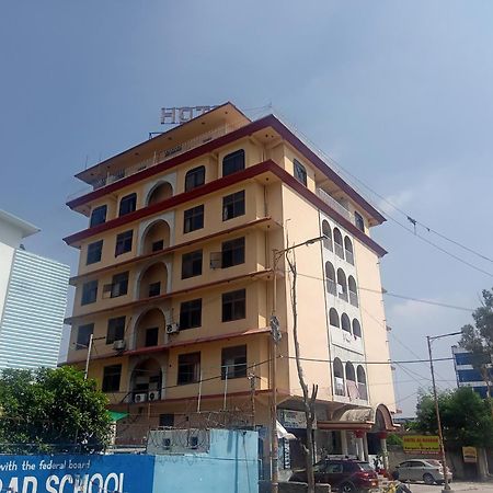 Hotel Al Badar Равалпинди Екстериор снимка