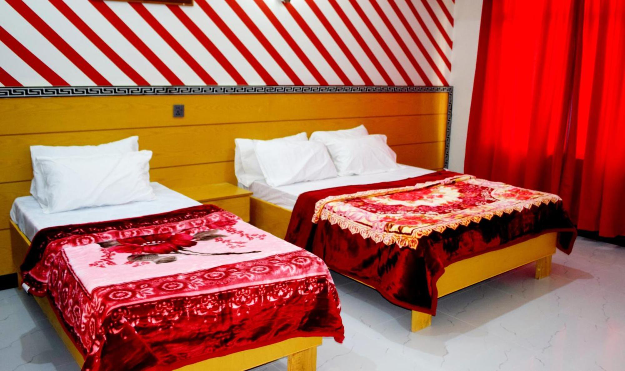 Hotel Al Badar Равалпинди Екстериор снимка