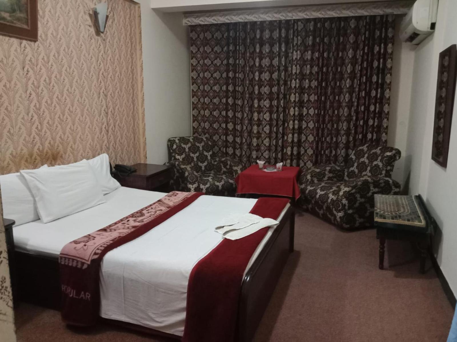 Hotel Al Badar Равалпинди Екстериор снимка